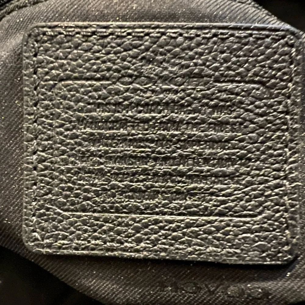 Coach 57107 Black Leather Turnlock Silver Chain Strap Tote Bag - Picture 12 of 13